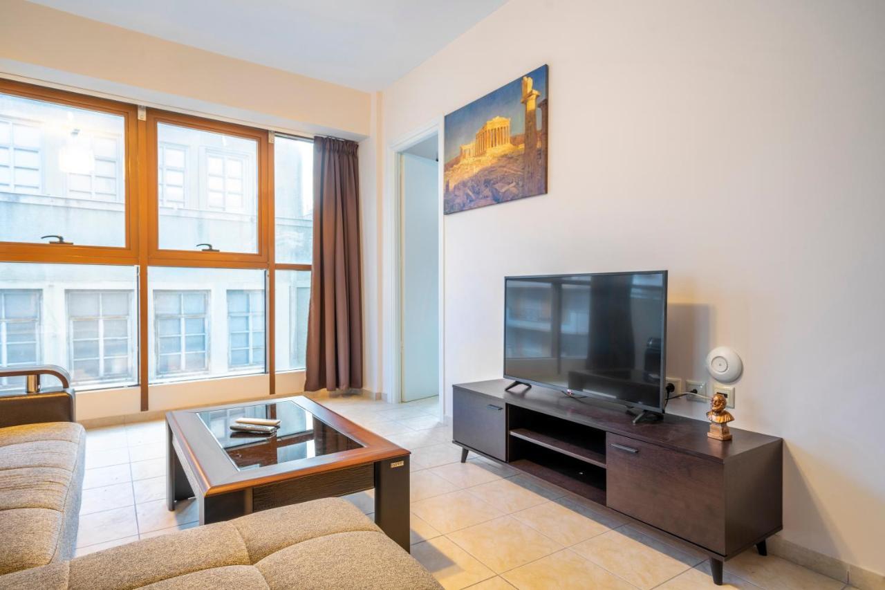 2 Bedroom Renovated Apartment With A View Athen Exterior foto