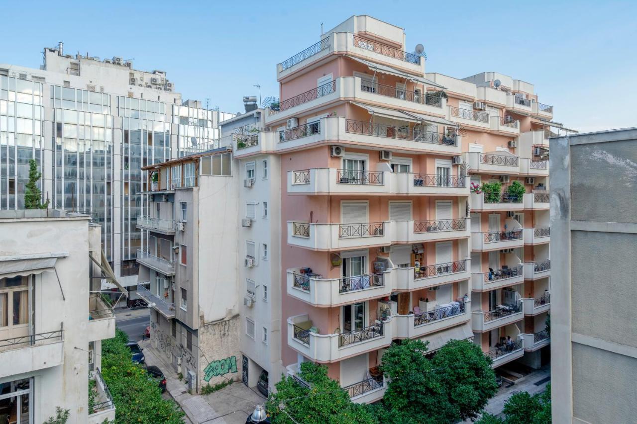 2 Bedroom Renovated Apartment With A View Athen Exterior foto